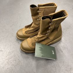 Brand New Danner Rat Boots