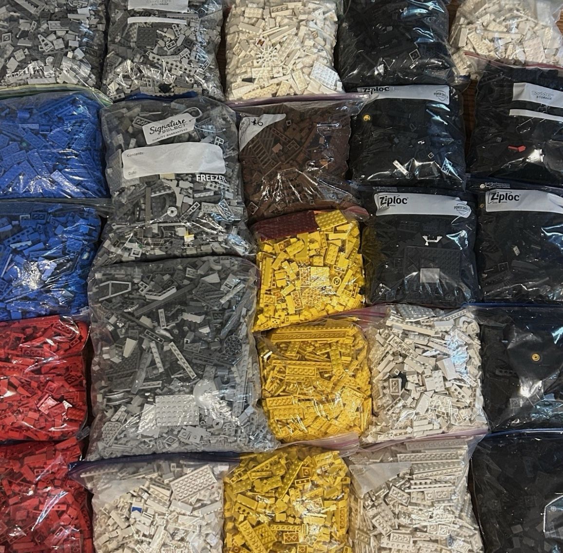 Lego bulk 250+ pounds