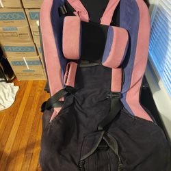 Roosevelt Car Seat