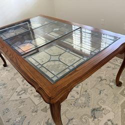 Dining Room Table And 6 Chairs 