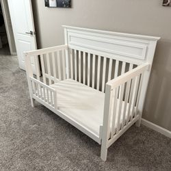 DaVinci  Autumn 4in1 Convertible 3 Piece Crib