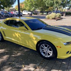 Chevy Camaro Wheels and Tires 