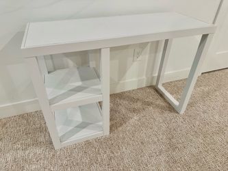 White Kids Desk - Great Condition!