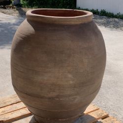 XL Olive Urn 