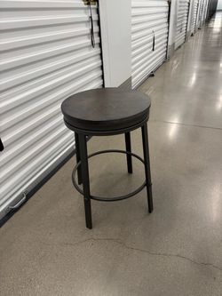 Barstool