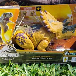 Jurassic World Dino Trackers Regaliceratops