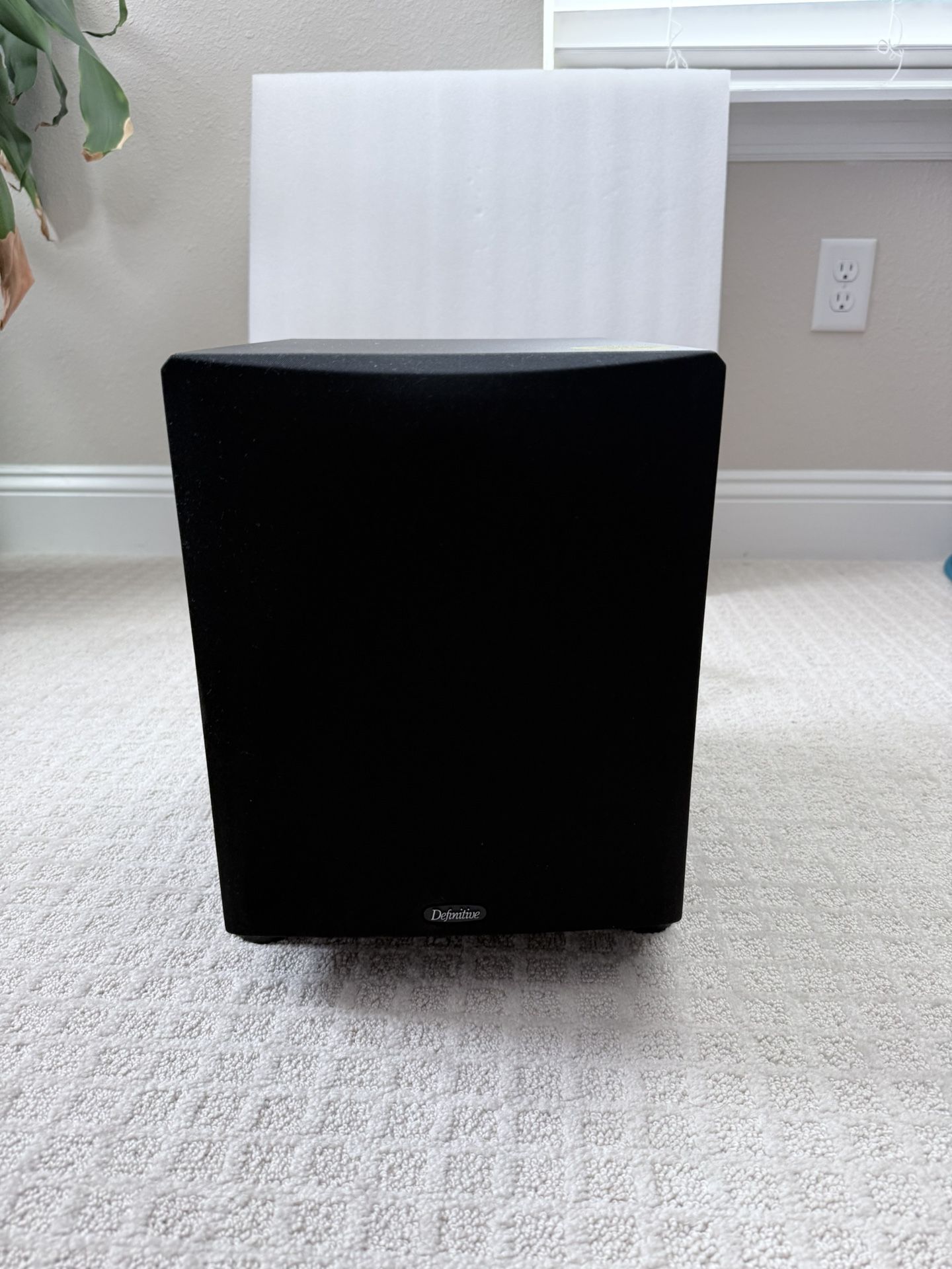 Definitive Technology ProSub 600 Powered Subwoofer