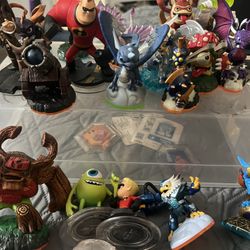 Sky lander Characters 