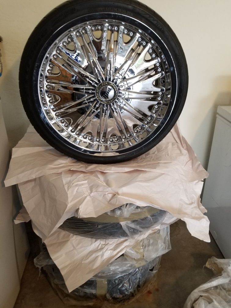 20 inch DUB Wheels (need tires) for Sale in Goodyear, AZ - OfferUp