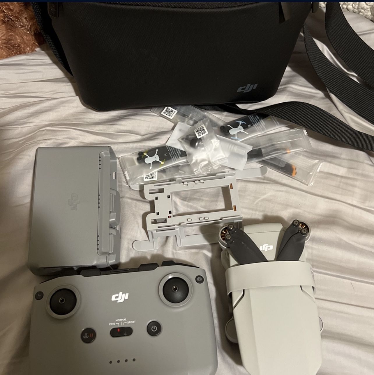 DJI mini 2 Fly More Combo