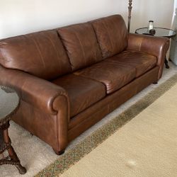 3-cushion Sleeper Sofa (Queen) Faux-Leather