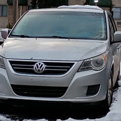 2009 Volkswagen Routan