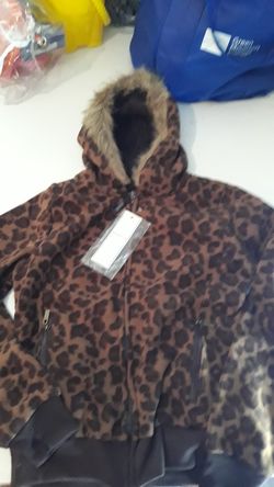 Girl size M with tags