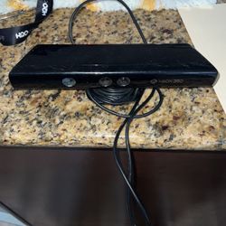 Xbox 360 Kinect Sensor 