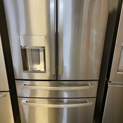 GE Profile  PVD28BYNFS 36 Inch 4-Door French Door Smart Refrigerator 