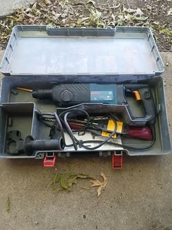 Bosch Bulldog Hammer Drill
