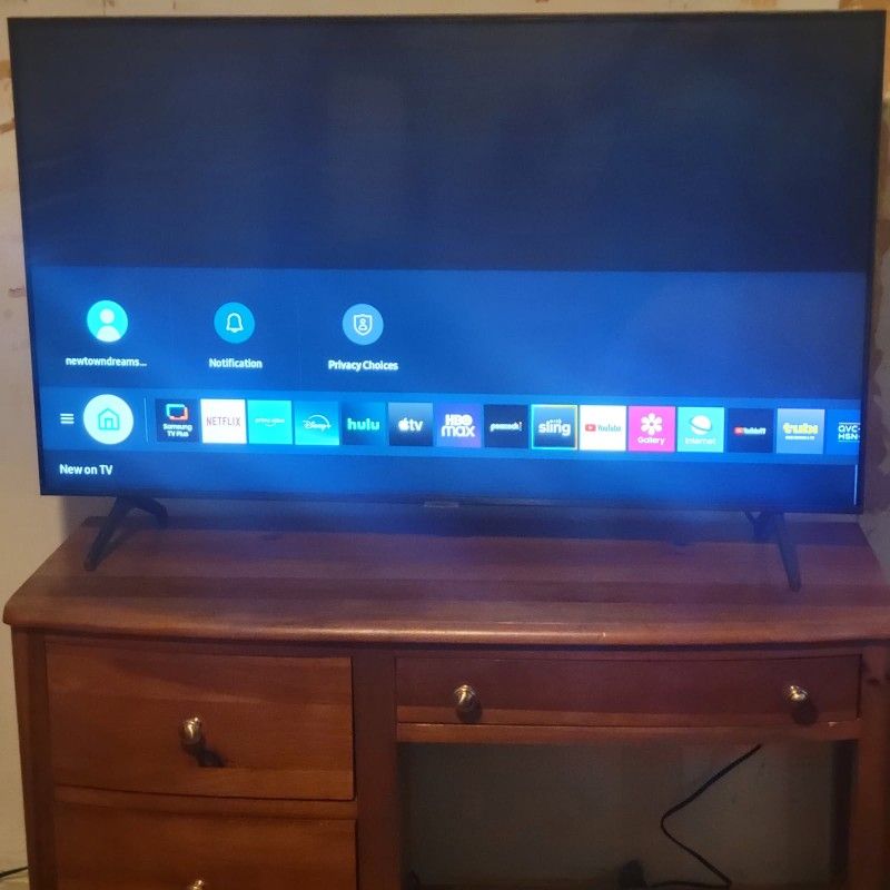 50-inch 4 k tv
Samsung TV