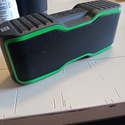 Bluetooth Speaker 