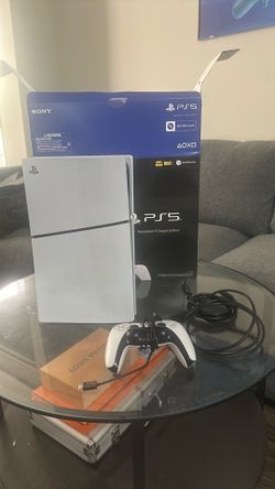 Slightly Used Complete Ps5 Slim Edition + Controller