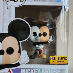 Funko Pop Disney 100 Mickey Mouse Exclusive 