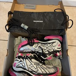 Pink balenciaga-size 40 fits 8-9