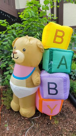 6ft Gemmy Airblown Baby Bear With Blocks & Banners Yard Inflatable