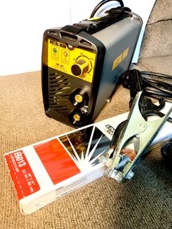 PORTABLE WELDING MACHINE w/ BOX 📦 of Welding ROD (brand NEW!!) (great SHAPE & CONDITION:10/10)