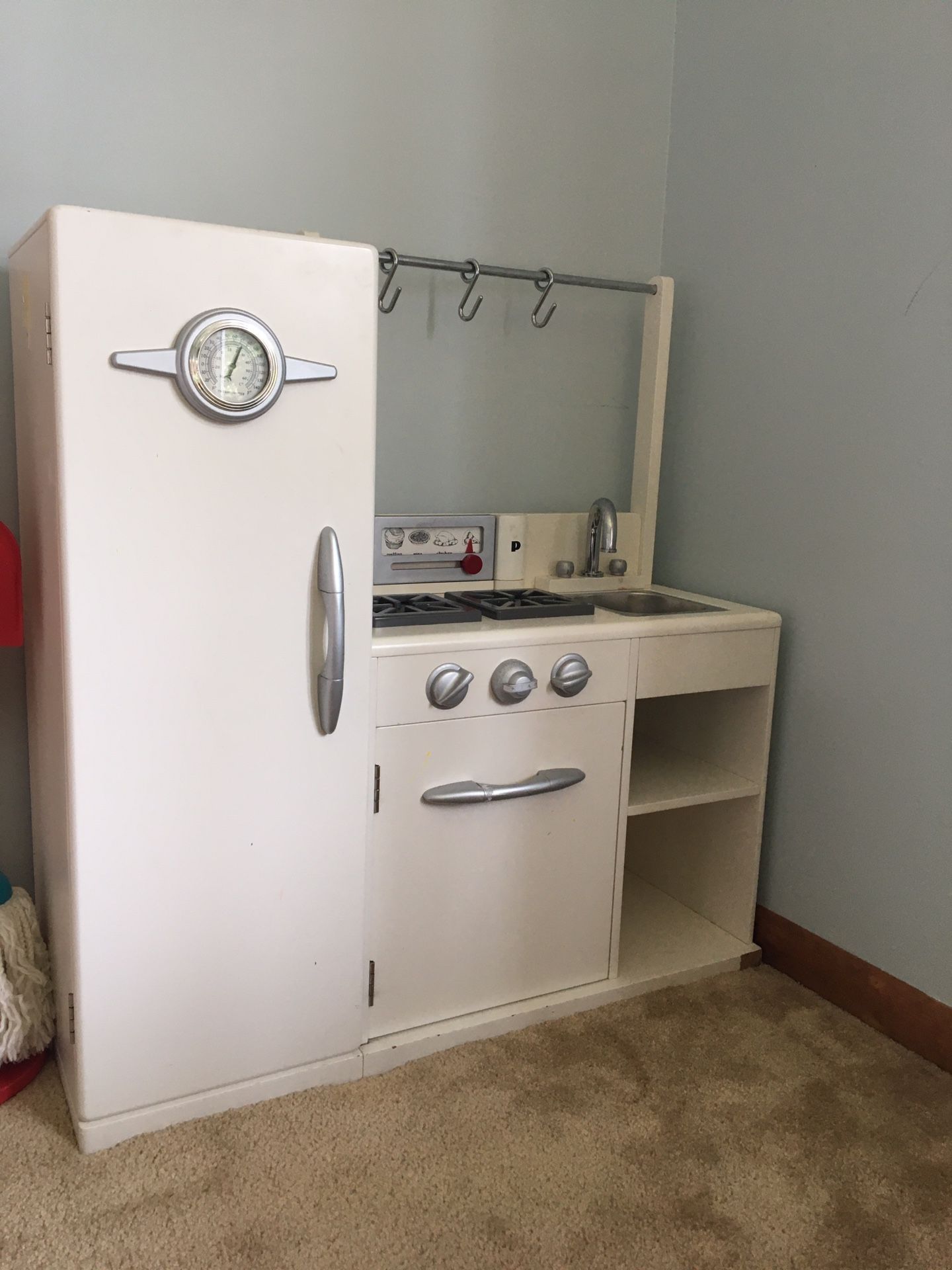Play Kitchen 