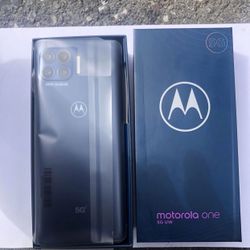 Unlocked motorola one 5G UW with 5G Ultra Wideband 48 Mega Pixel Camera For Sale Or Trade For iPhone 13 Pro Max