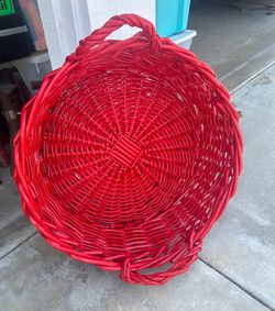 HUGE BASKET - $30
