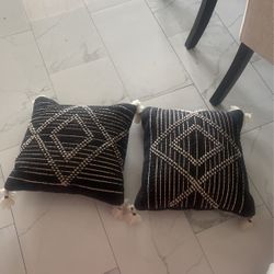  Pillows