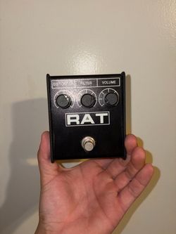 Rat Distortion Pedal