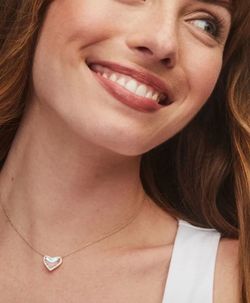 KENDRA SCOTT GOLD ARI HEART NECKLACE N DICHROIC GLASS • NEW WITH TAG!