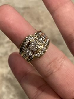 10k yellow gold diamond ring 1.5tcwt