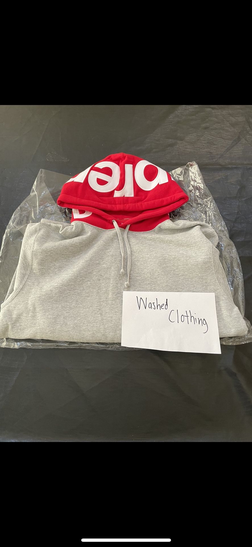 Supreme FW2021 Contrast Hoodie Grey/Red