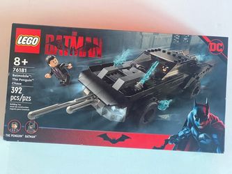 Lego BATMOBILE THE PENGUIN CHASE