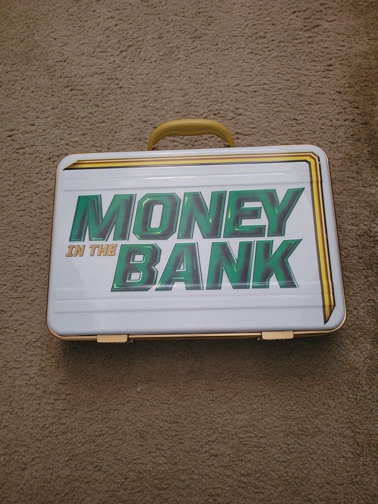 WWE WOMEN’S MONEY IN THE BANK REPLICA COMMEMORATIVE BRIEFCASE WHITE