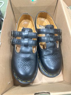 Dr Martens Maryjanes