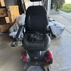 Electric wheelchair