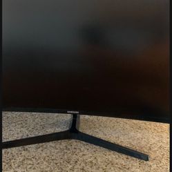 Samsung Curved Monitor 