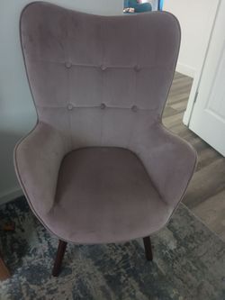 Pale pink accent chair