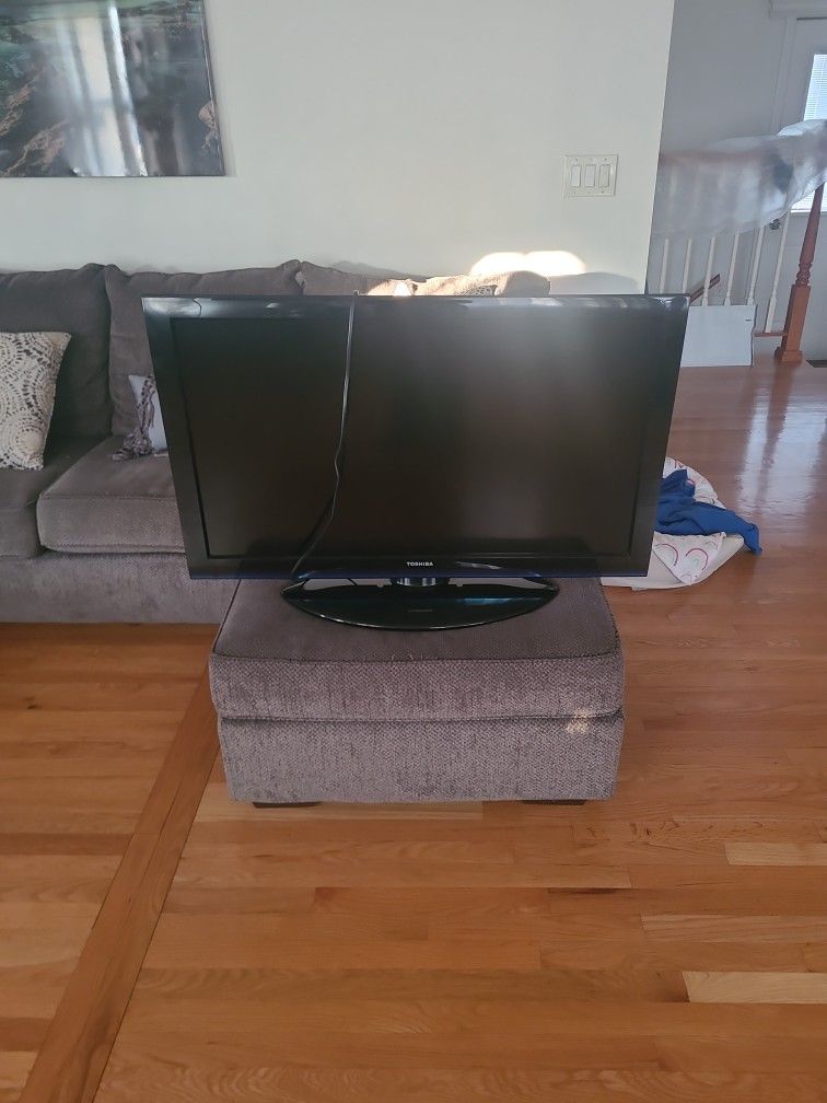 Toshiba Flat Screen Tv