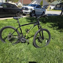 Schwinn Sidewinder 21 SPEED Mountain Bike 