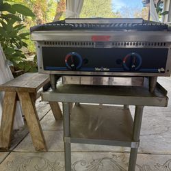 Star Max 24”x 27” BBQ Grill Gas  OBO