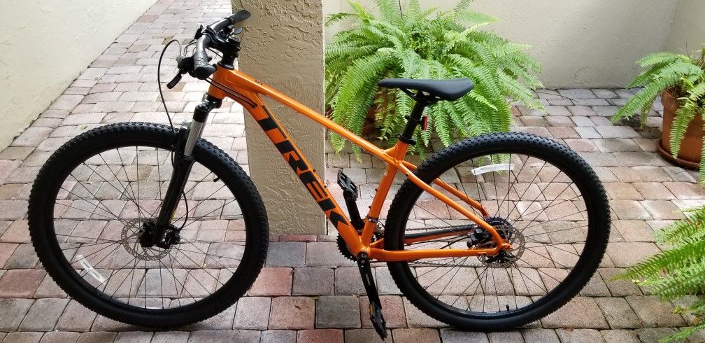 Mountain bike Trek Marlin 5 Like New