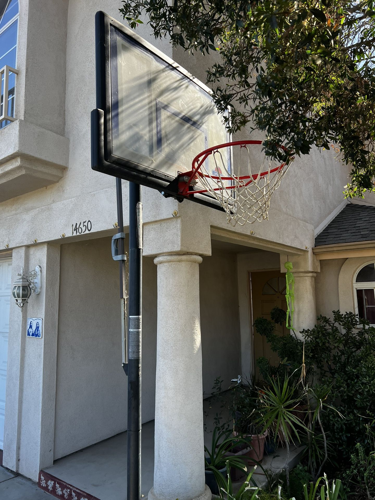 Portable Basketball Hoop