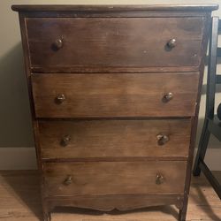 Wood Dresser *Pending pickup