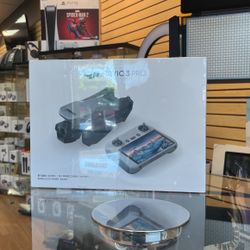 Dji MAVIC 3 Pro Fly More Combo With RC 