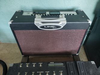 Line 6 Vetta 2x12 Combo & Pedal Board