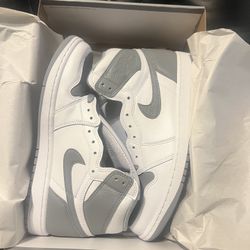 Men’s Jordan 1 Stealth White Sz 10.5
